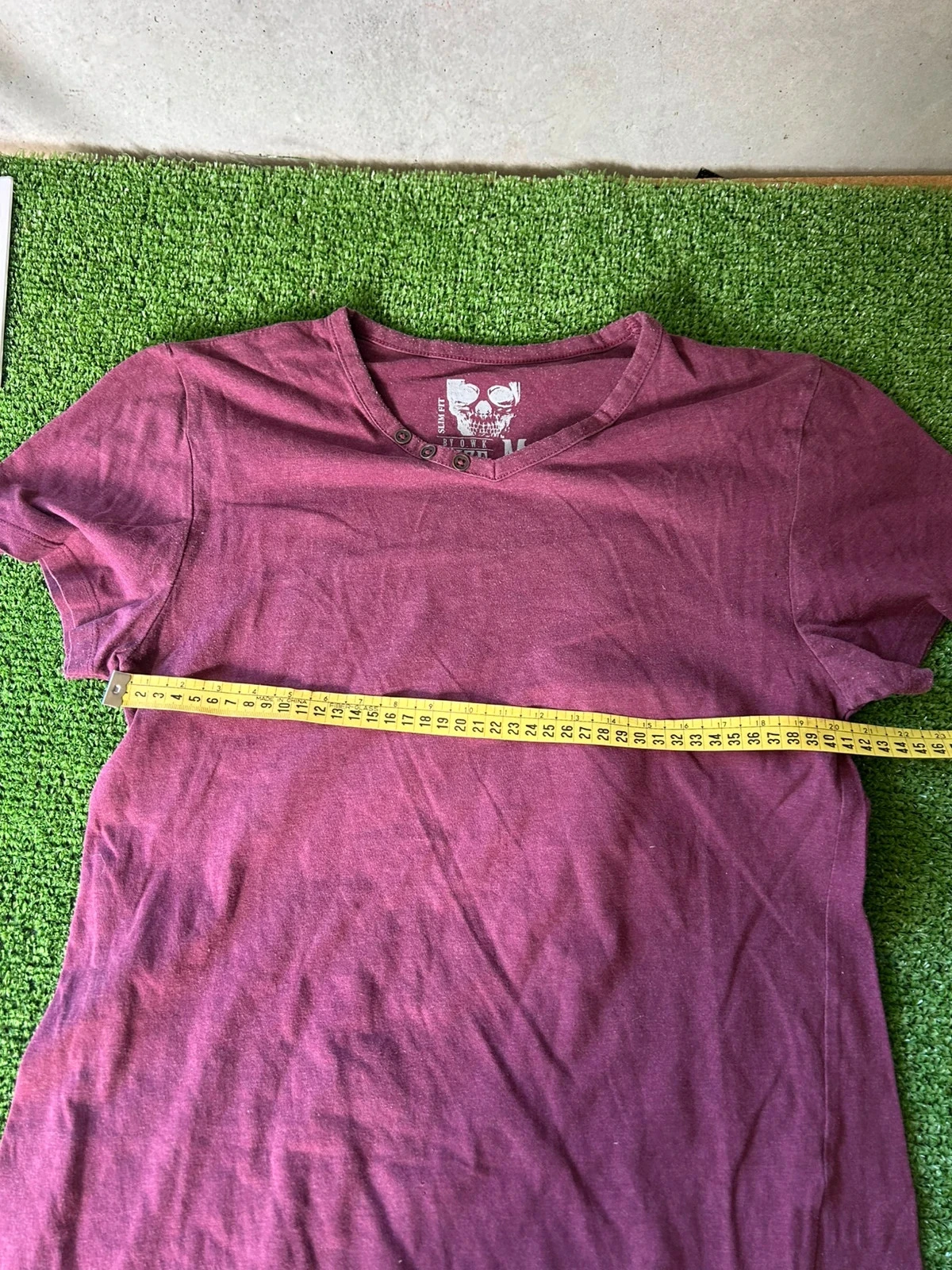 OWK Collection burgundy red t-shirt – photo 8
